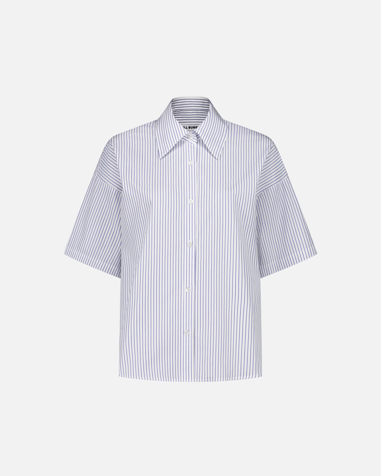 SHORT-SLEEVE BOYFRIEND SHIRT