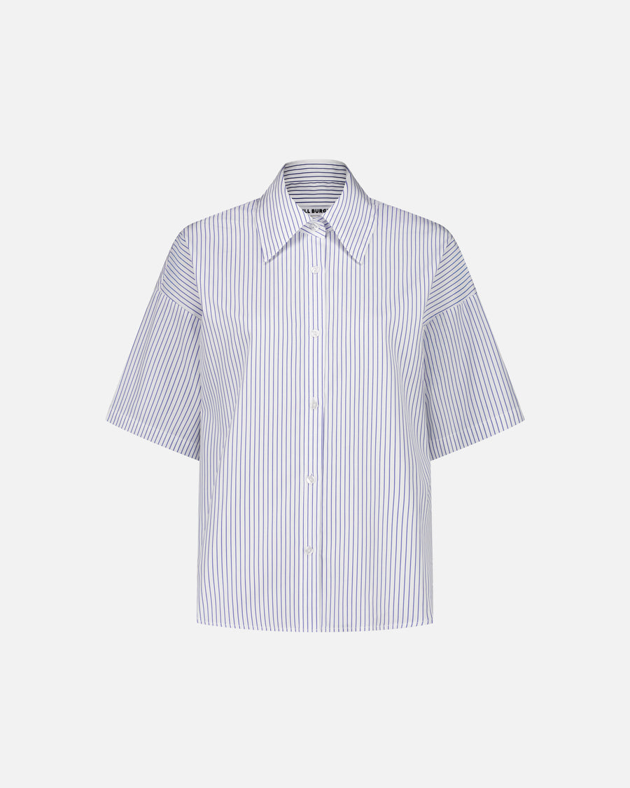 SHORT-SLEEVE BOYFRIEND SHIRT
