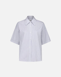 SHORT-SLEEVE BOYFRIEND SHIRT