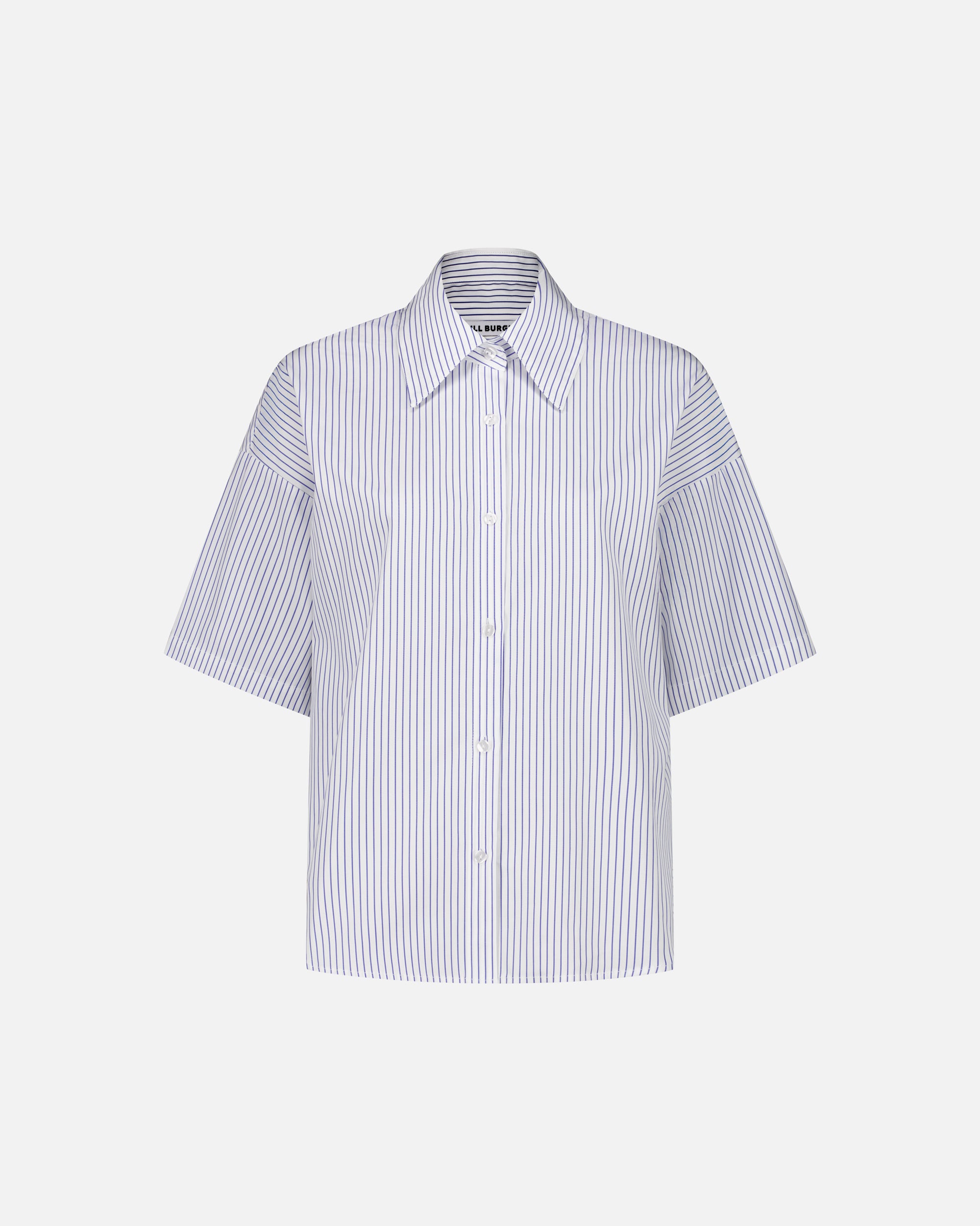 SHORT-SLEEVE BOYFRIEND SHIRT