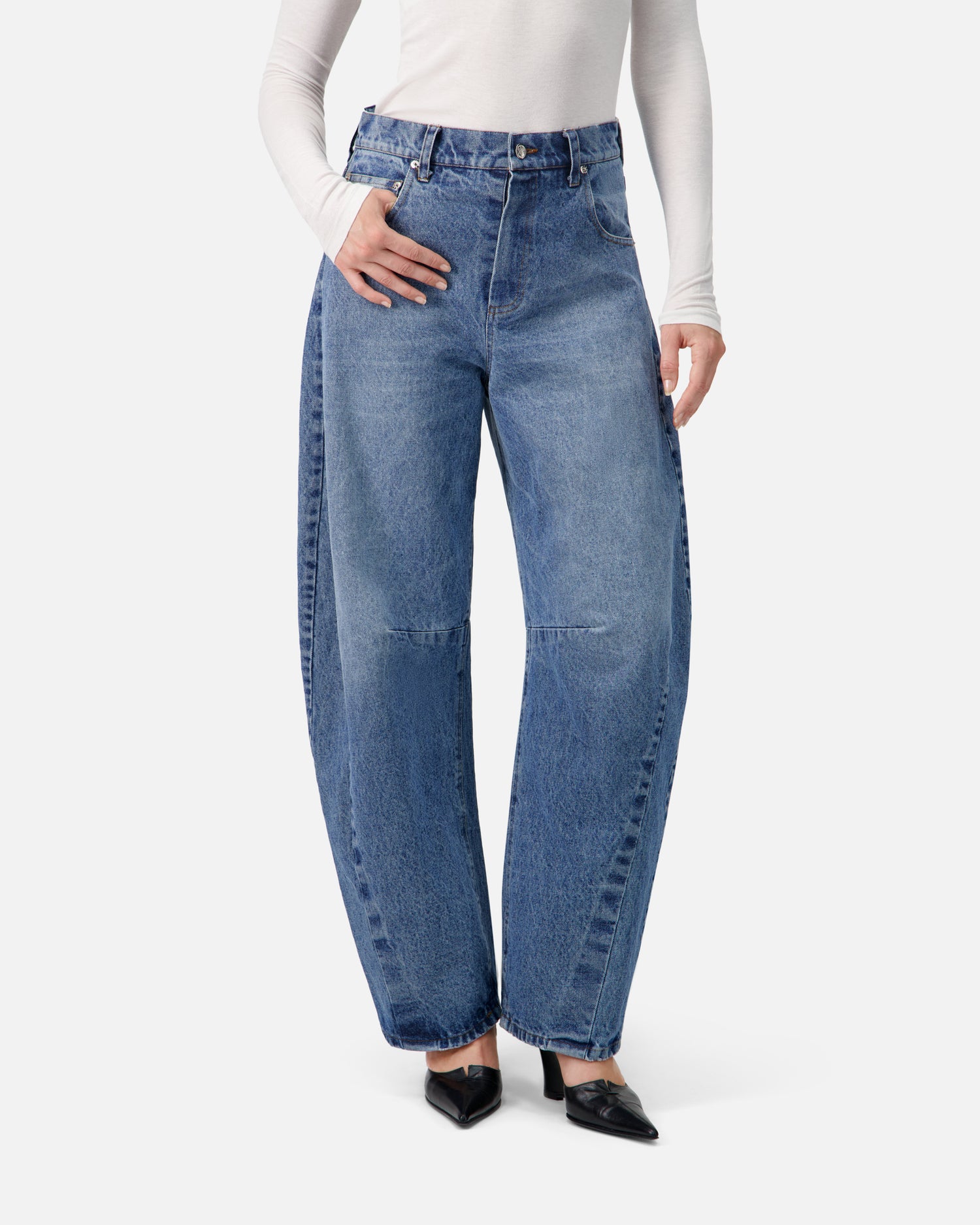 WASHED WIDE-LEG DENIM