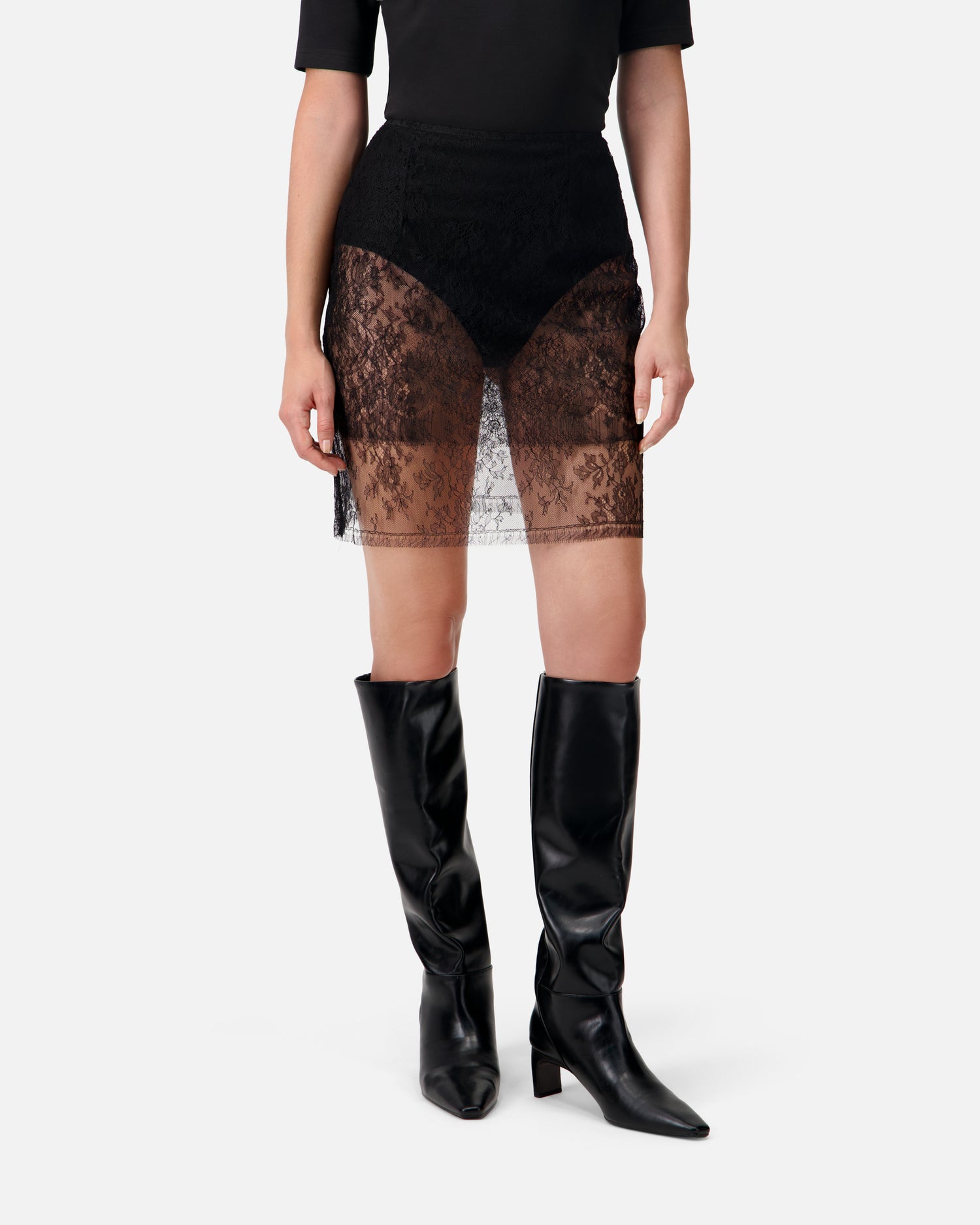 LACE PENCIL SKIRT