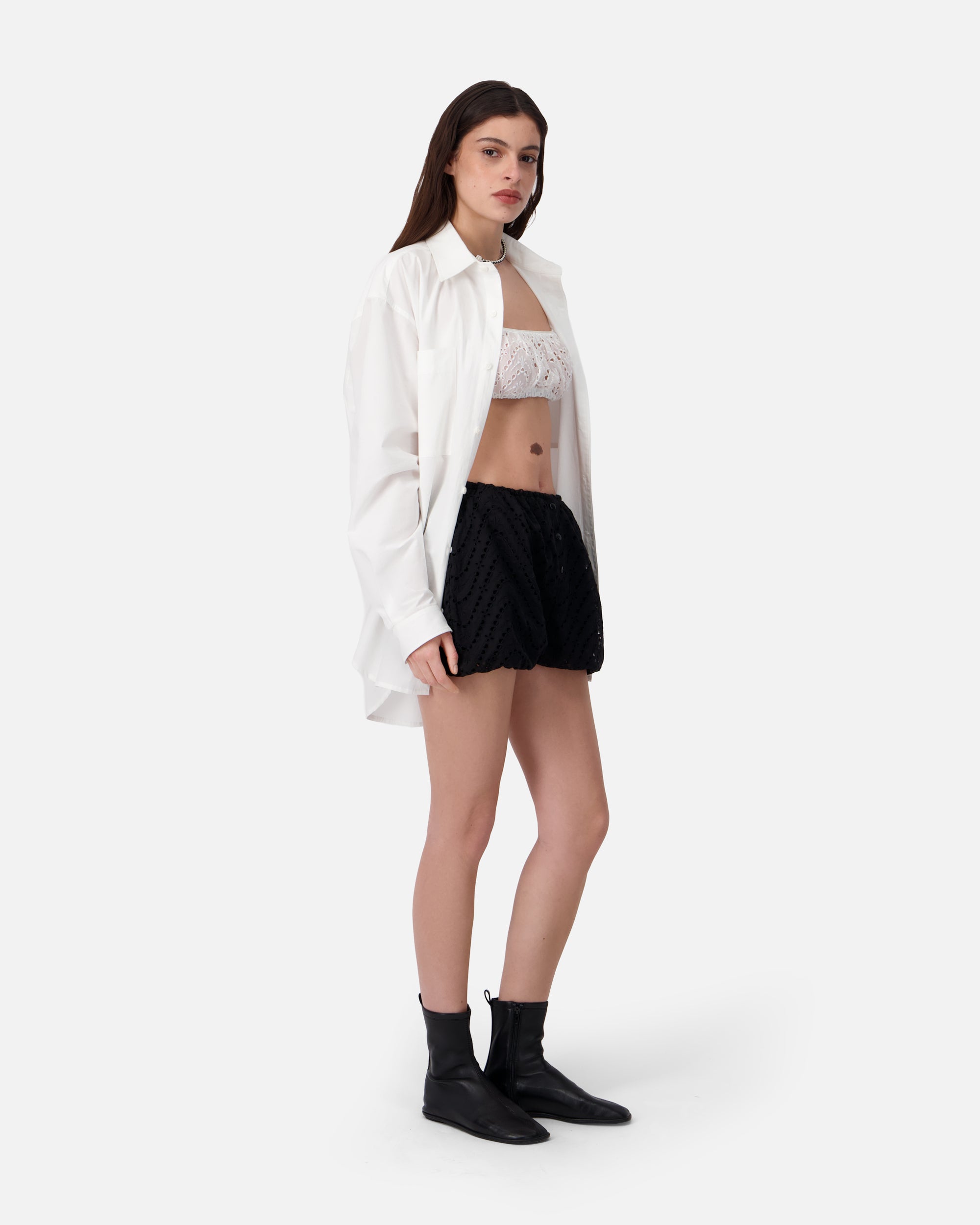 EMBROIDERED BLOOMER SHORT