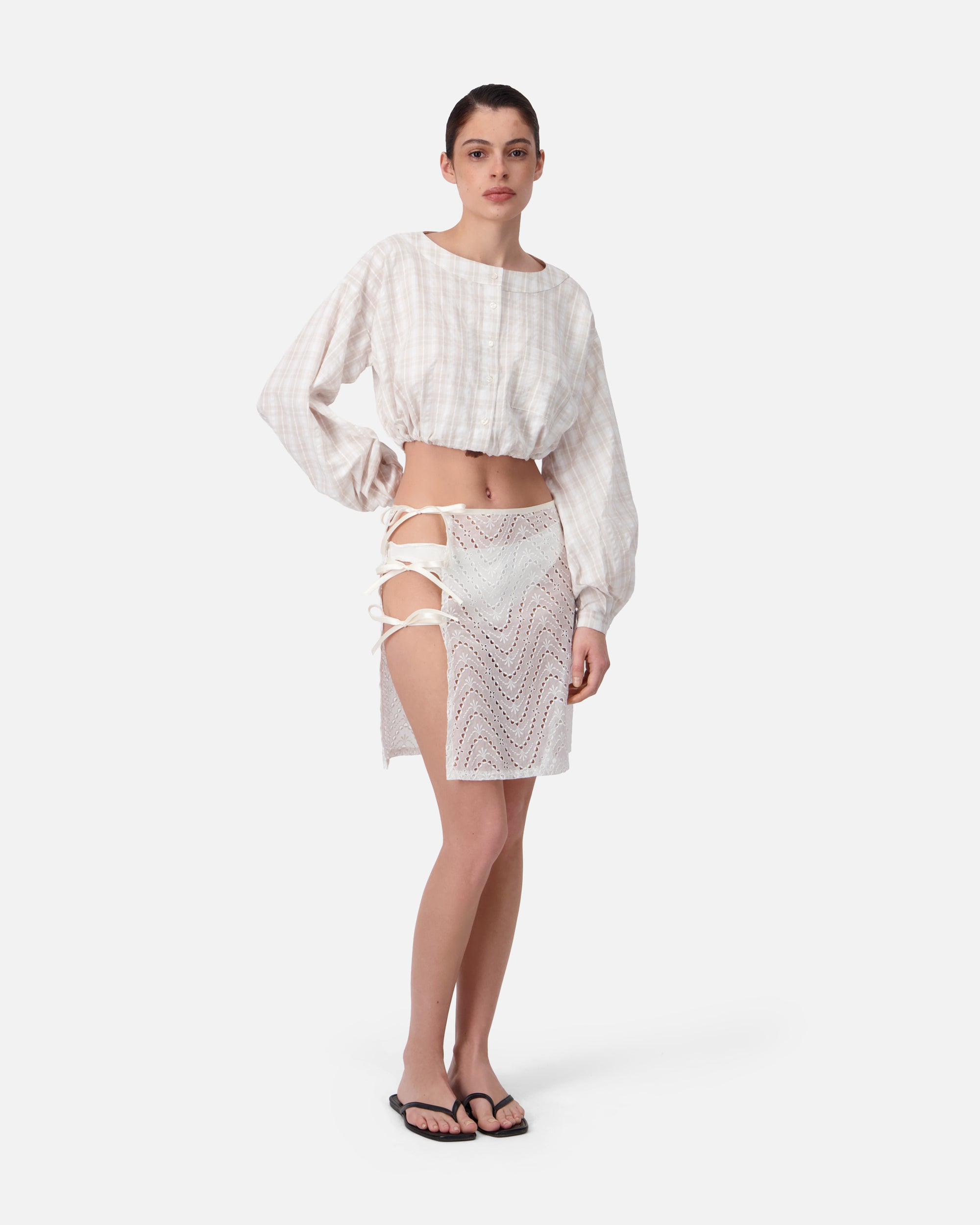 EMBROIDERED PAREO