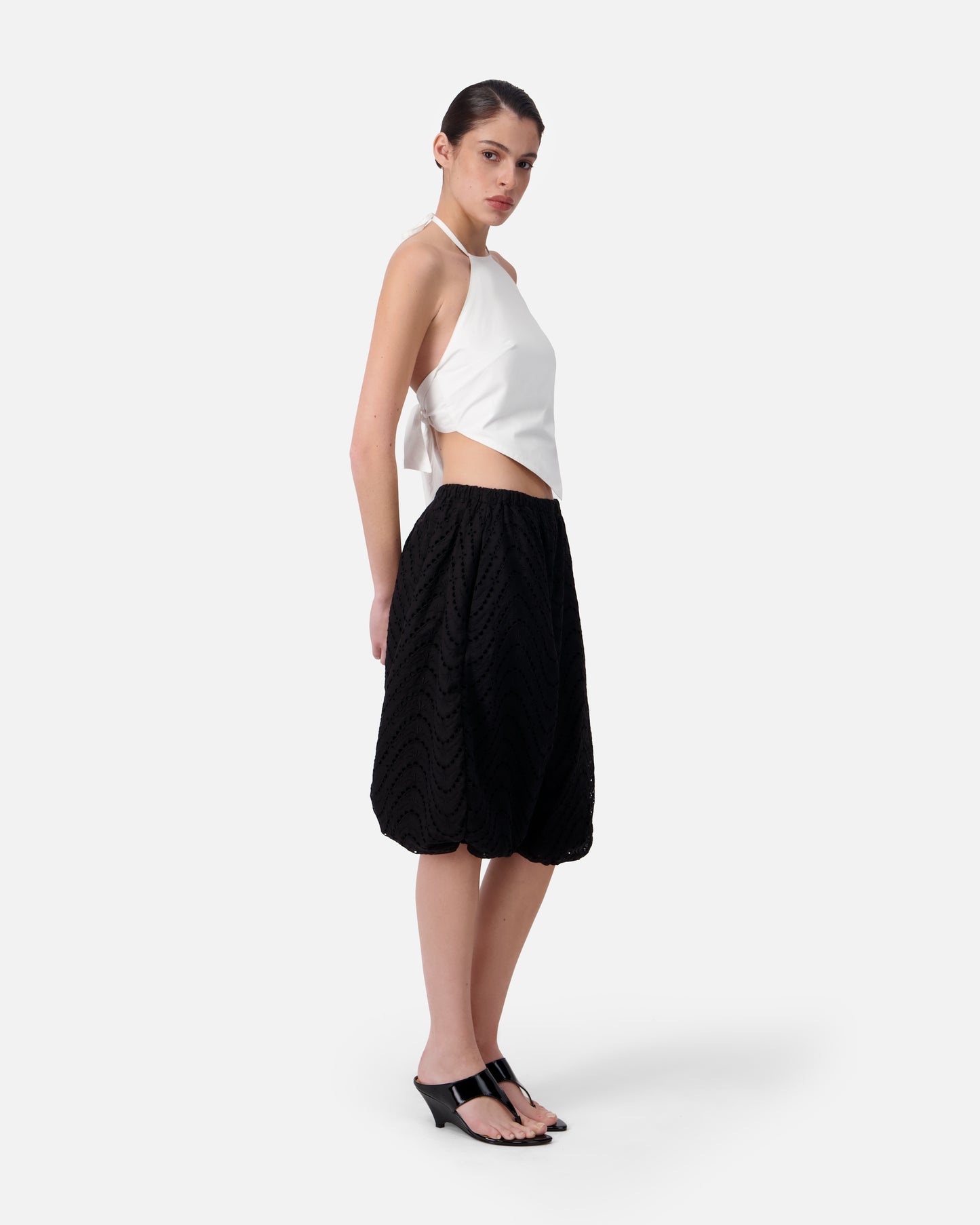 EMBROIDERED BALLOON BERMUDA